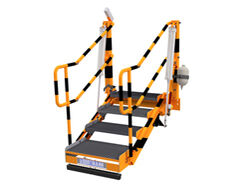 Klapptreppe, 4-stufig, lackiert Klapptreppe 4-stufig, pneumatische Ausführung, lackiert