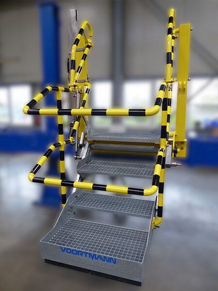 Sicherheitsklapptreppe Siloverladung Silofahrzeuge