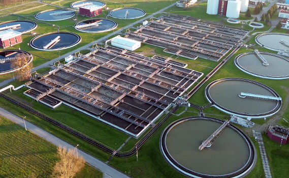 Alles perfekt gesteuert beim Durchfluss von Wasser und Abwasser