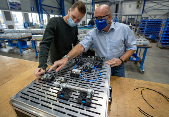 Corona-konforme Pneumatik- und Hydraulikseminare mit Praxisteil Corona-konforme Pneumatik- und Hydraulikschulungen mit Praxisteil